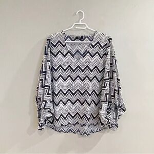 Vici Chevy Print Ballon Sleeve Blouse